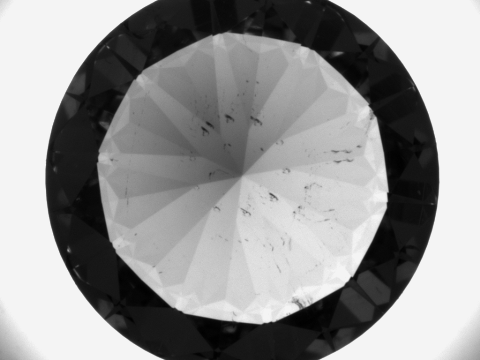 Polished diamond with SI2 clarity grade